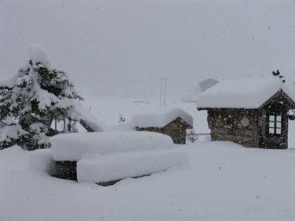 Chalet Cambra Livigno Buitenkant foto